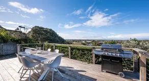 Capeviews on Higgins with separate Studio - Image 3