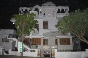 Hotel Kalika Palace - Image 2