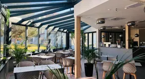 Hét Vezér Apartmanhotel - Image 2