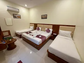 New Crown Plaza - Image 4