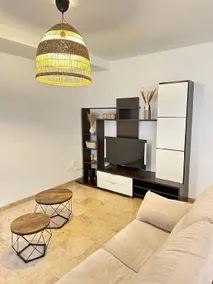 Family house in Granada - Image 2