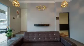 BOSS Hotel - Image 3