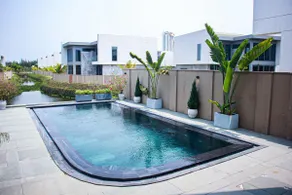Luxury villa with 4 bedrooms - Image 3