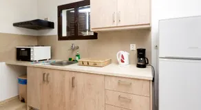 Napoleon Apartments Gouvia - Image 5