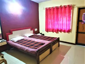 Shiv Malhar Hotel - Image 5