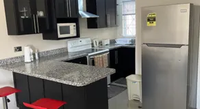 Chambers resident suite - Image 3