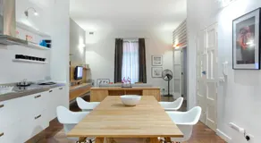 Premium Design Central Suite - Image 2