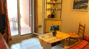 Ferienhaus mit Blick auf Grimaud - Image 2