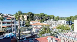 Hauzify I Apartament Riera - Image 3