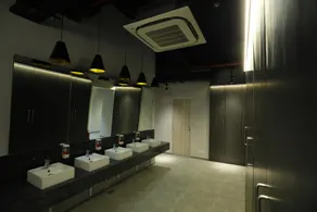 Urbanpod Hotel - Image 2