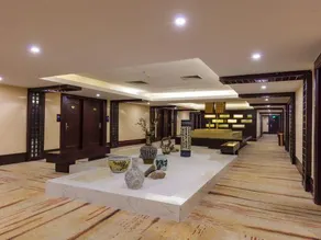 Jin Yu Hotel (Zhuhai Gongbei Port Pedestrian Street) - Image 3