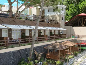 Anilao Awari Bay Resort - Image 2