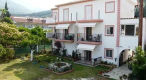 Perivoli Tessa's - Image 2