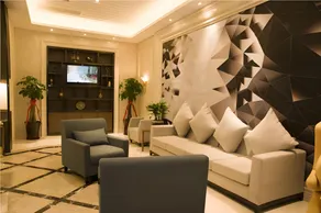 Borrman Hotel Guilin Two Rivers and Four Lakes Elephant Hill Park - Image 3