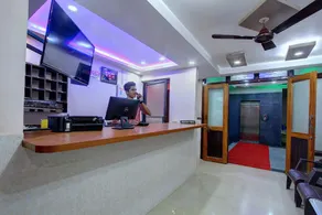 OYO Hotel Shanthala Boarding And Lodge - Image 2