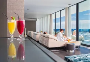 Vidamar Resort Madeira - Dining Around, Free Dinner - Image 4