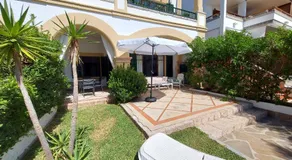 CASA FARO Spacious, Ground Floor Property on the Pine Walk, Covered terrace with Sea Views. Wifi/Air Con - Image 3