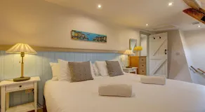 Garden Cottage - Image 2