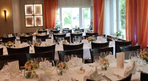 Hotel Restaurant Thum - Image 4