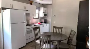 3 Bedroom Waterview Cottage Monarch Blvd 237 - Image 3