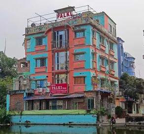Hotel O Palki Inn - Image 1