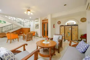 RedDoorz Plus near Kemang Raya - Image 3