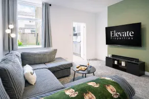 Modern Home, Perfect for Families, Sleeps 6 - Image 2