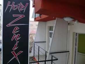 Hostel Zenix - Image 5