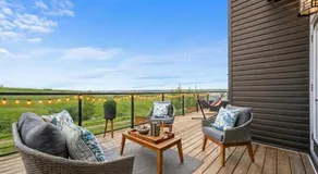 Spacious Family Retreat with Hot Tub, Pool Table, Gym - Image 5