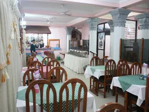 Hotel Fewa Holiday Inn - Image 4