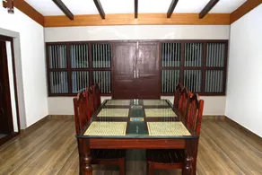 Pearl Beach Bungalow - Image 2