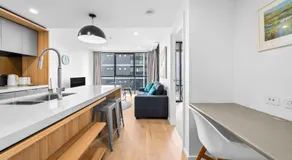 Your Woolloongabba Staycation Relax & Unwind - Image 3