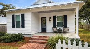 The Porches at Forest Hills - Downtown Cottage - Image 2