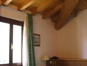 Hotel Corte Regina - Image 2