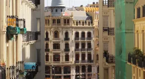 Victoria Site-Luxury Center - Image 3