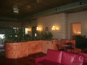 Albert Hotel - Image 3