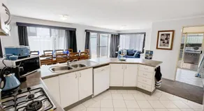 Lakehouse on Waverley - Image 3
