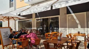 Majesticlara Lisbon Guest House - Image 2