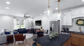 Modern Comfort Near AU l Perfect for Families & Fans - Image 2