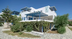 Crystal Naxos 2 Apartments at Mikri Vigla - Image 4