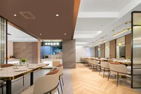 Home Inn Plus Wuhan Railway Station Happy Valley - Image 3