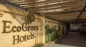 Eco green pyramids hotel - Image 4
