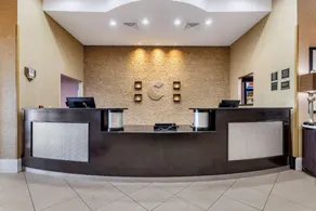 Comfort Suites Florence I-95 - Image 4