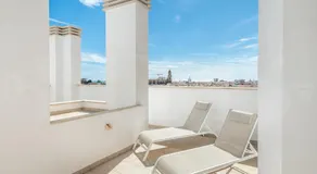 Modern apartment with private terrace by REMS - Image 3