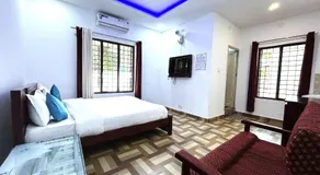 Deluxe Residency - Image 2
