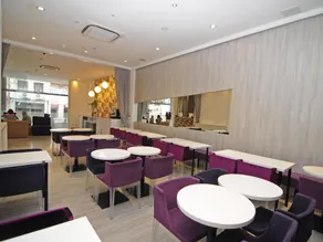 Moon 23 Hotel - Image 4
