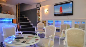 Mini Hotel-Bohemi - Image 4
