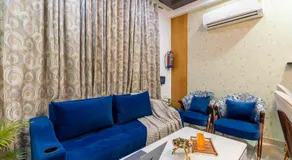 Homlee-Luxury Inn 3BHK - Image 4