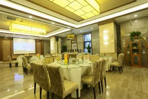 Jizhou International  Hotel - Image 4