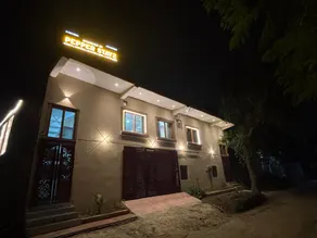 Pepper Stayz in Ayodhya near Ramjanmabhoomi - Image 2